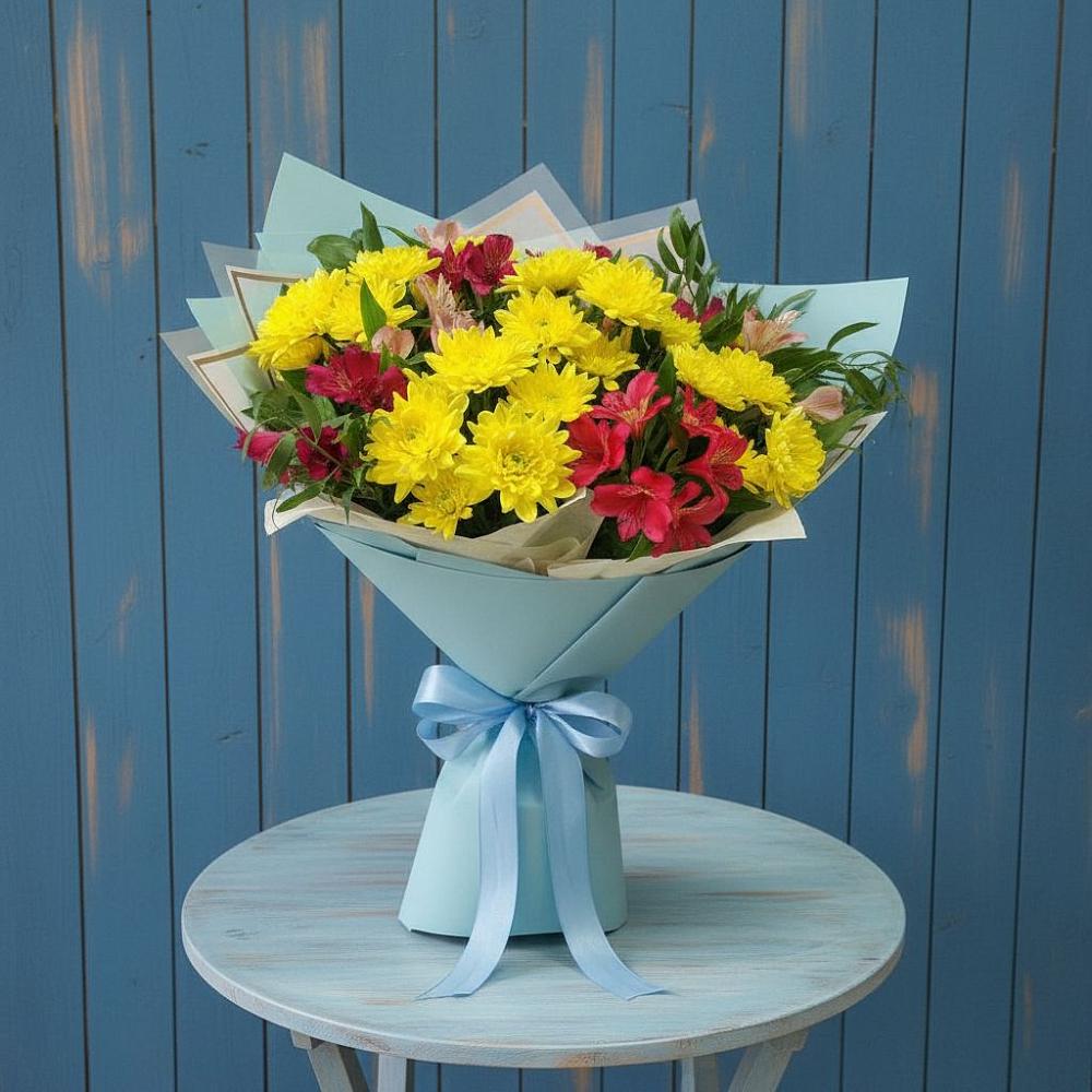 Букет цветов из: Альстромерии и Хризантемы в Фосфоритный