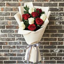 Букет цветов из:  Розы в Фосфоритный
