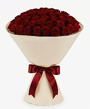 Букет 101 Бордовая роза Блэк Бакарра в Фосфоритный