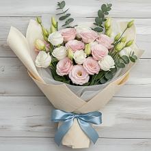 Букет цветов из:  Лизиантусы в Фосфоритный