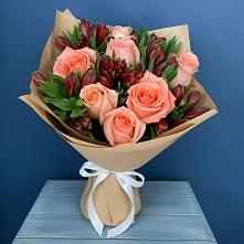Букет цветов из:  Розы и Альстромерии в Фосфоритный