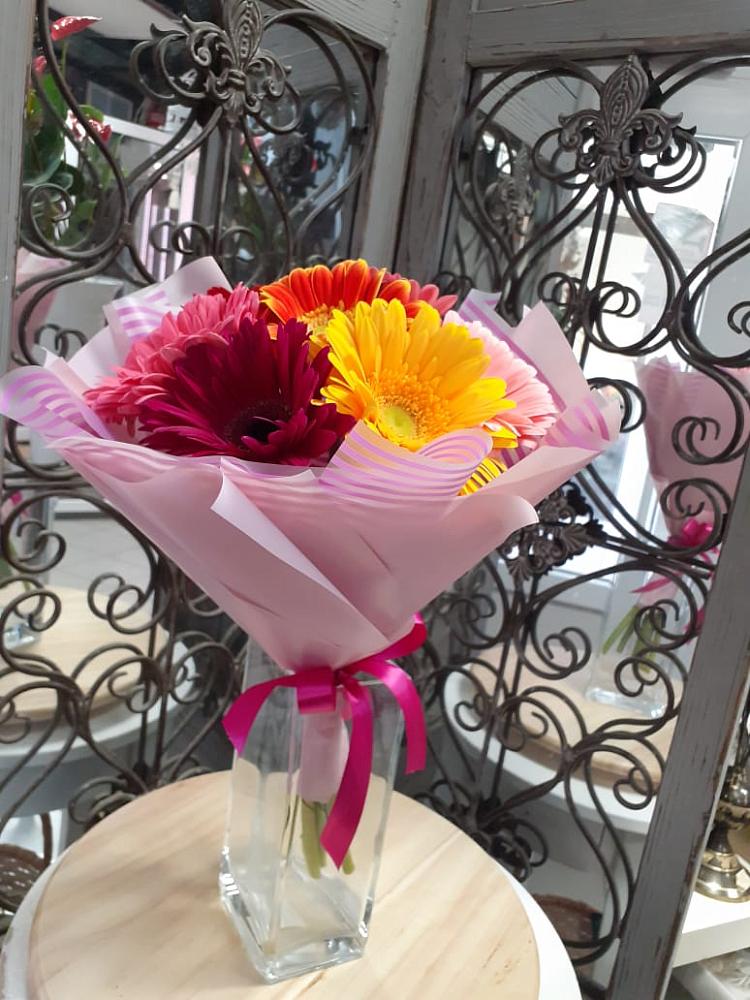 Букет цветов из: Герберы в Фосфоритный