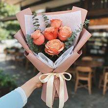 Букет цветов из:  Розы #REPLACE_PRED# Фосфоритный
