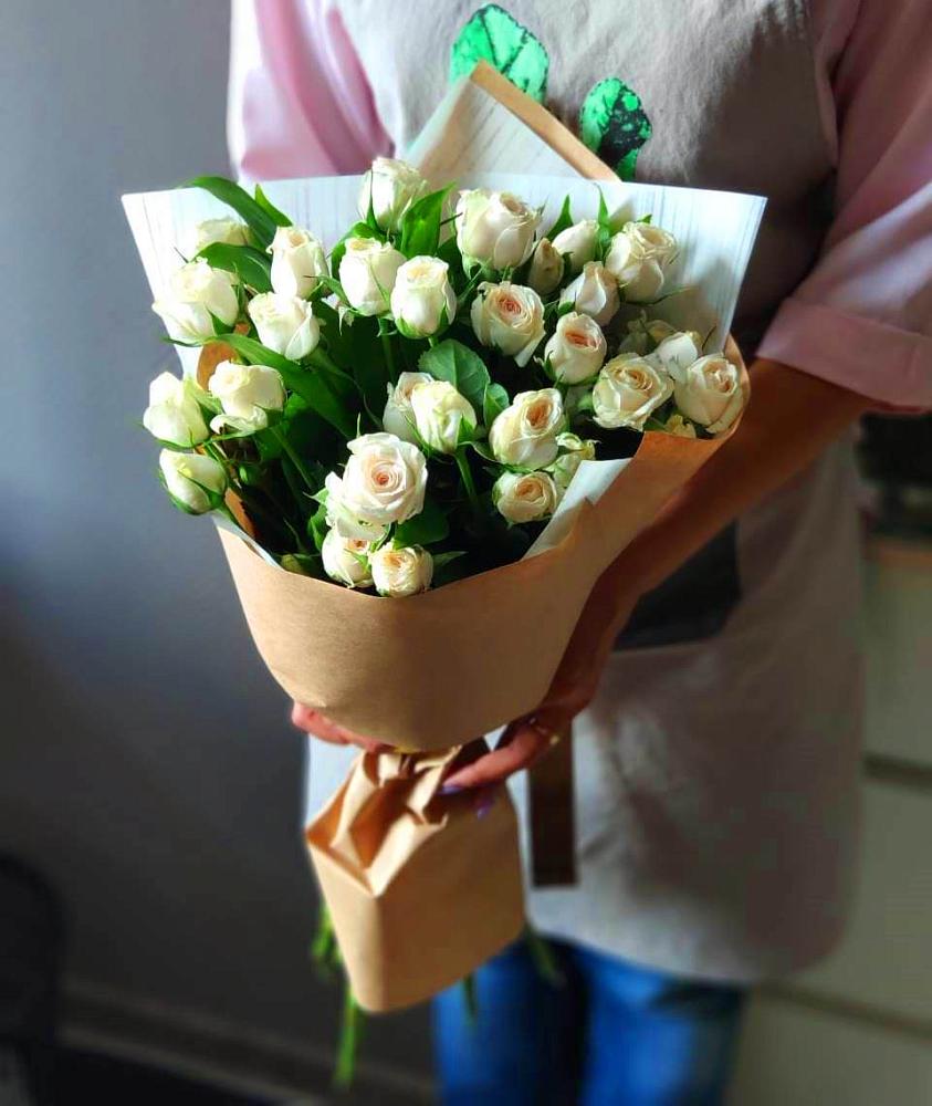 Букет цветов из: Розы в Фосфоритный