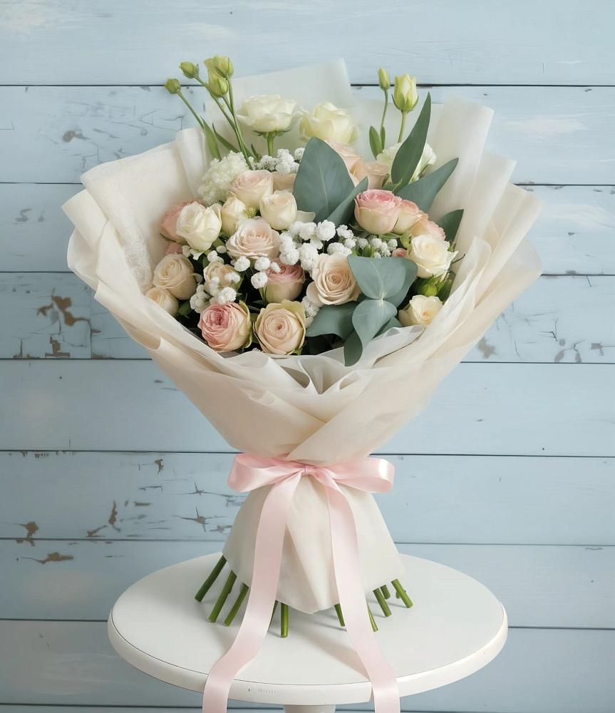 Букет цветов из: Розы и Лизиантусы в Фосфоритный